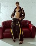 Jacket Degrey màu ĐEN VÀNG THÊU LOGO ATHLETE áo khoác dù thể thao - JKLOGOVANG 