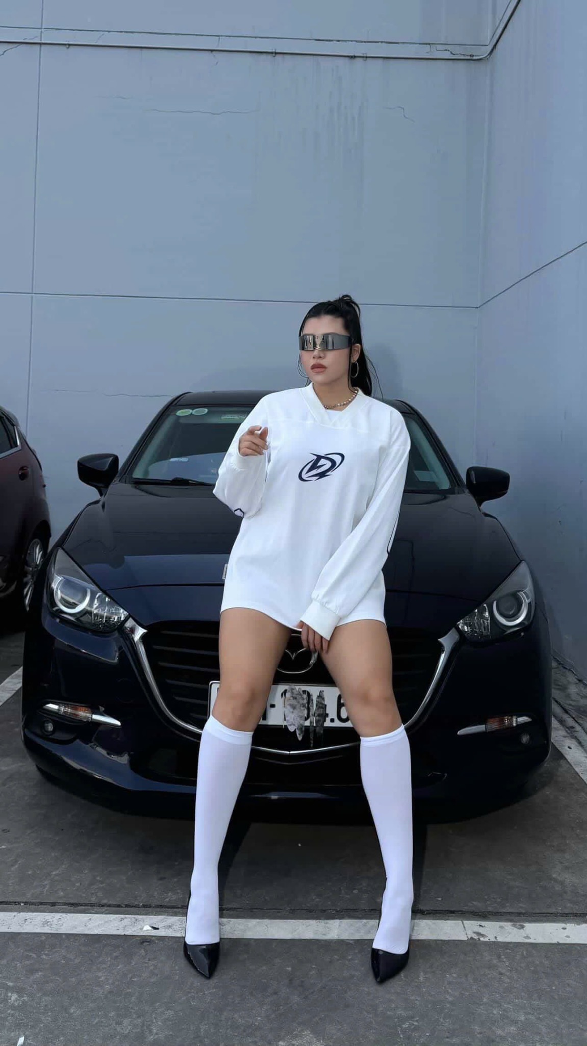  Áo Sweater Degrey Athlete màu trắng xanh Poly - SWETRAXA 