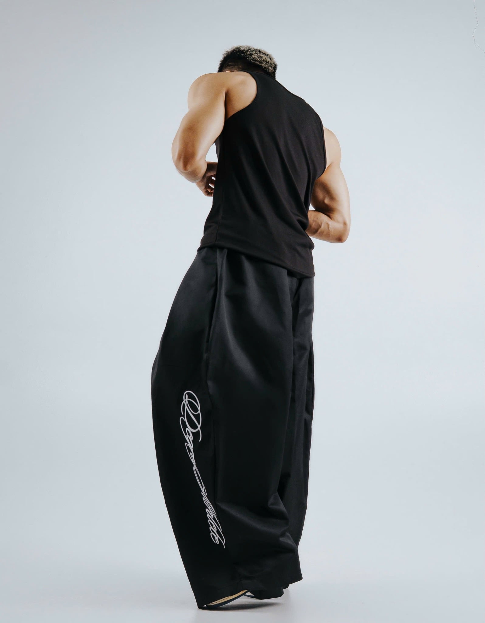  Quần Dài Degrey màu ĐEN Long Pants Micro Poly Thêu Athelete - PAMICRO 