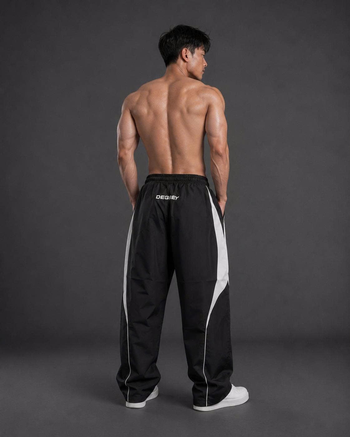  Quần Dài Degrey màu ĐEN TRẮNG Long Pants Poly THÊU Logo - PAPOLYDETRA 