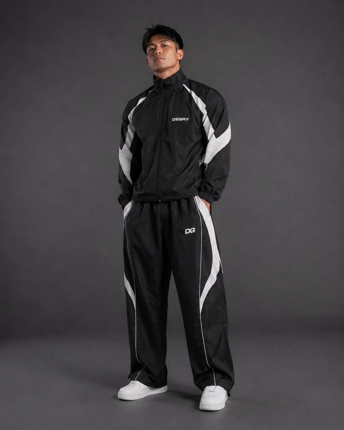  Jacket Degrey màu ĐEN TRẮNG THÊU LOGO ATHLETE áo khoác dù thể thao - JKLOGODETRA 