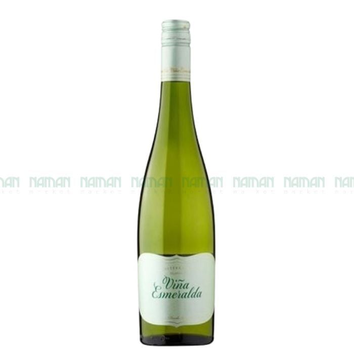 White Wine Vina Esmeralda Semi Dry White Torres 750Ml