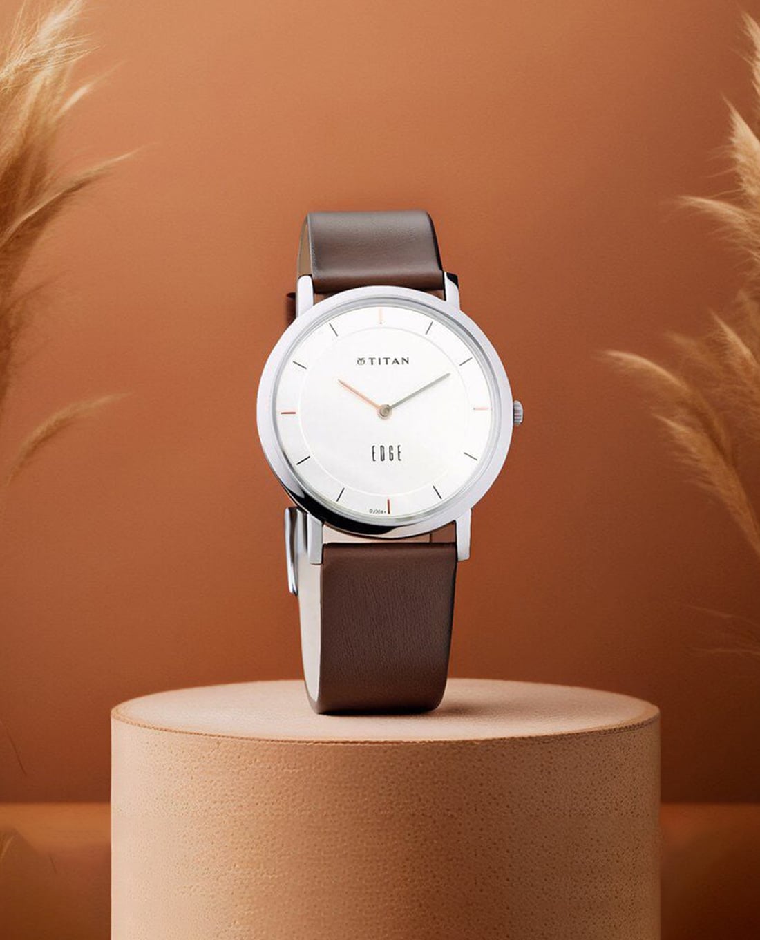 TITAN - Đồng hồ nam Edge 37.3mm