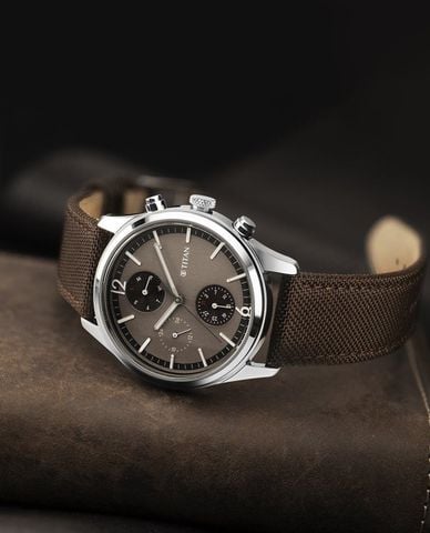  TITAN - Đồng hồ nam Wrist Wit 42mm 