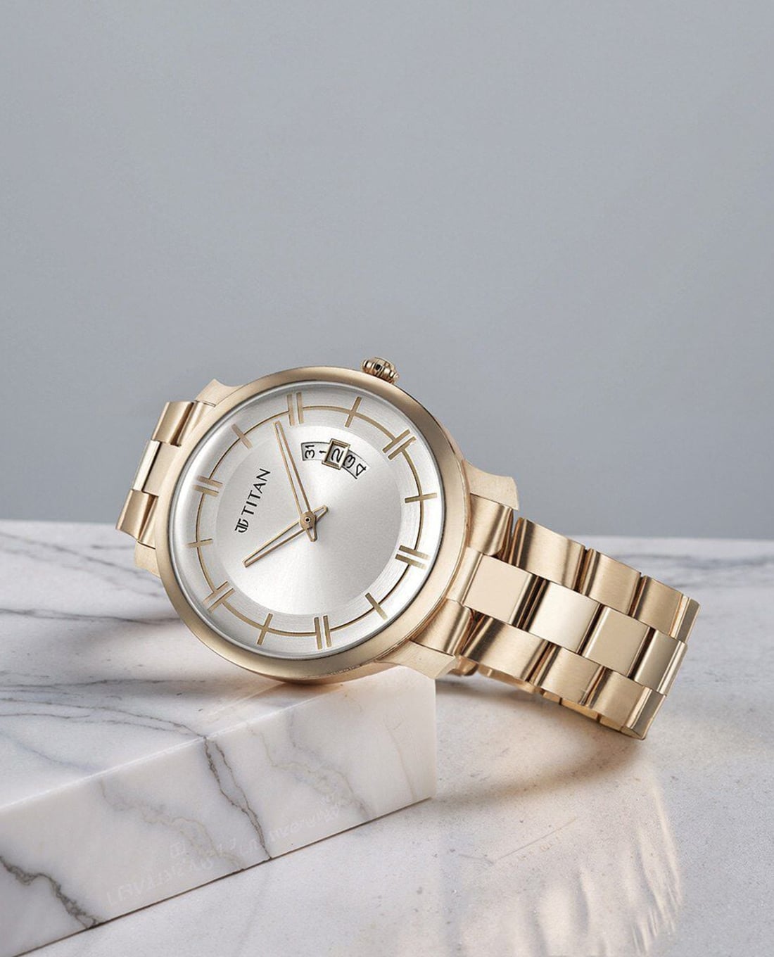 TITAN - Đồng hồ nam Classic Distincta 41mm