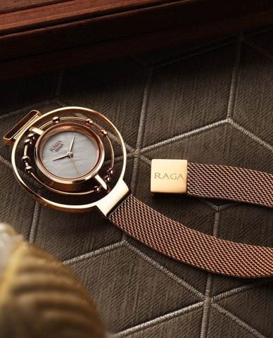  TITAN - Đồng hồ nữ Raga Delight 38mm 
