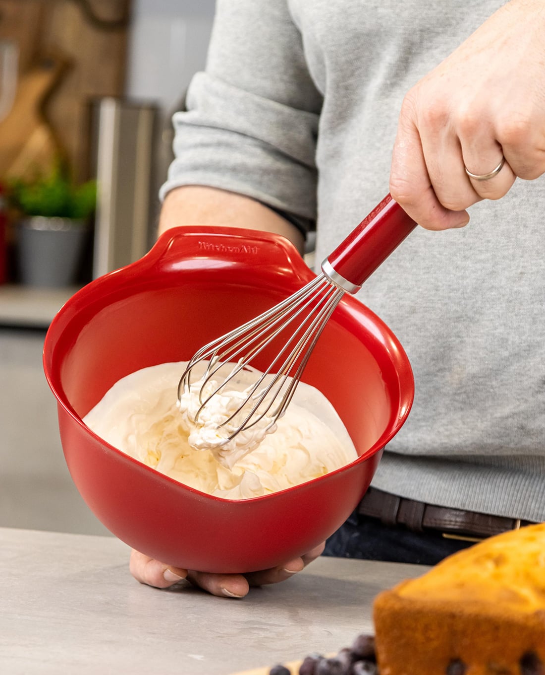 KITCHENAID - Dụng cụ đánh trứng tiện lợi