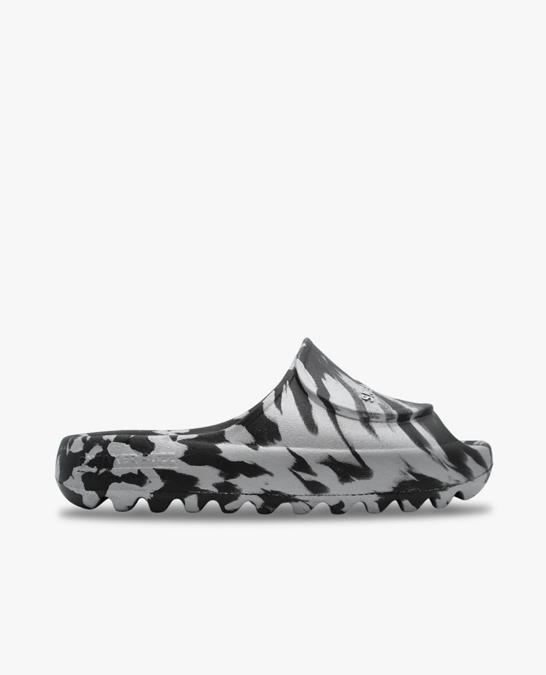 SNEAKERBUZZ - Dép quai ngang unisex Cloud Slide