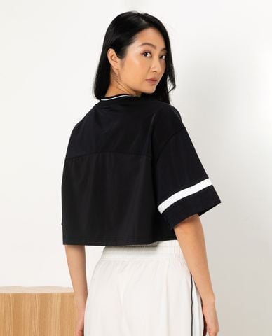  SKECHERS - Áo croptop nữ cổ V tay ngắn 