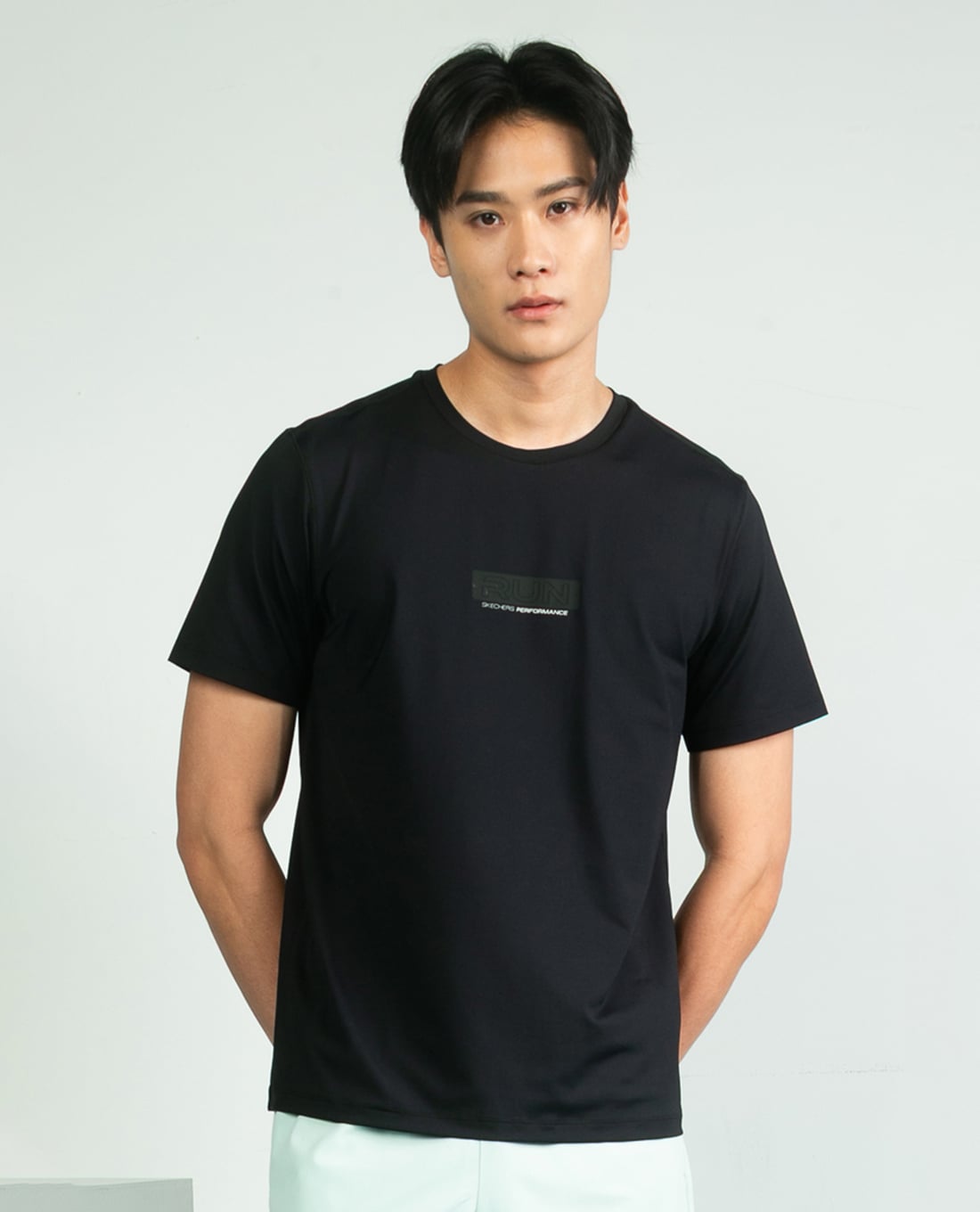 SKECHERS - Áo thun thể thao nam cổ tròn tay ngắn Performance