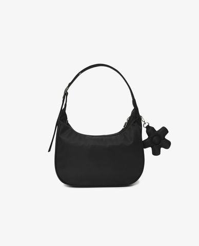  FILA - Túi đeo vai nữ phối charm Nylon Hobo 