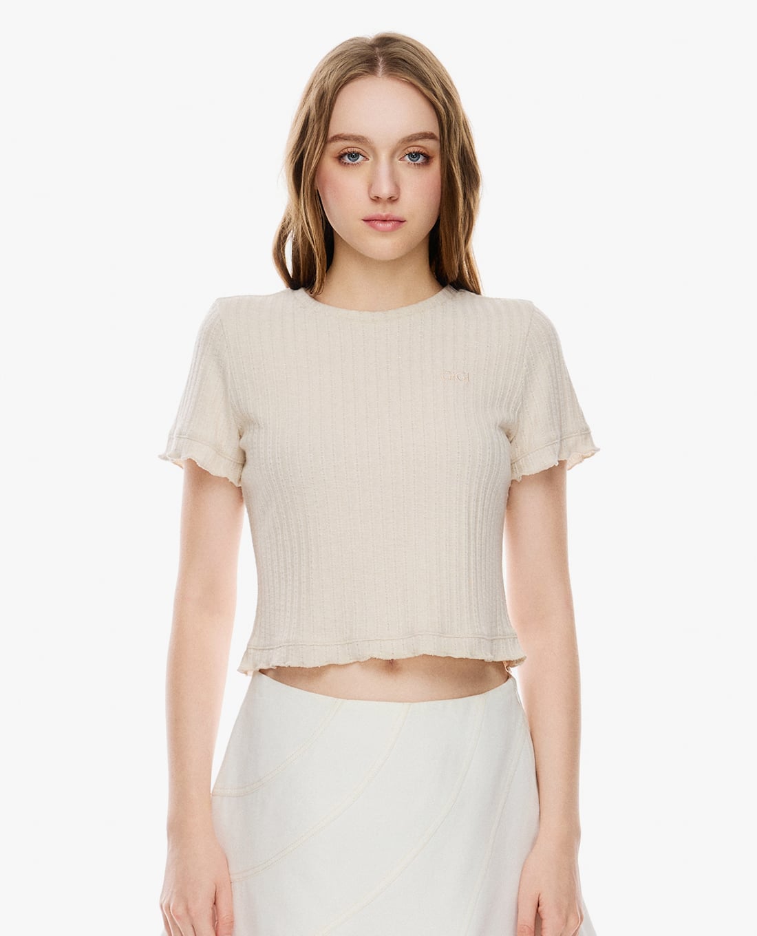 GIGI - Áo dệt kim nữ cổ tròn tay ngắn phom ôm