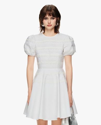  GIGI - Đầm mini cổ tròn tay phồng phối ren 