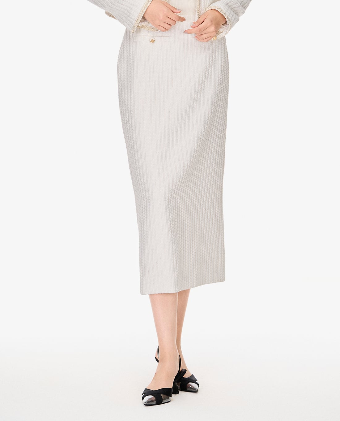 GIGI - Chân váy phom suông midi phối nút