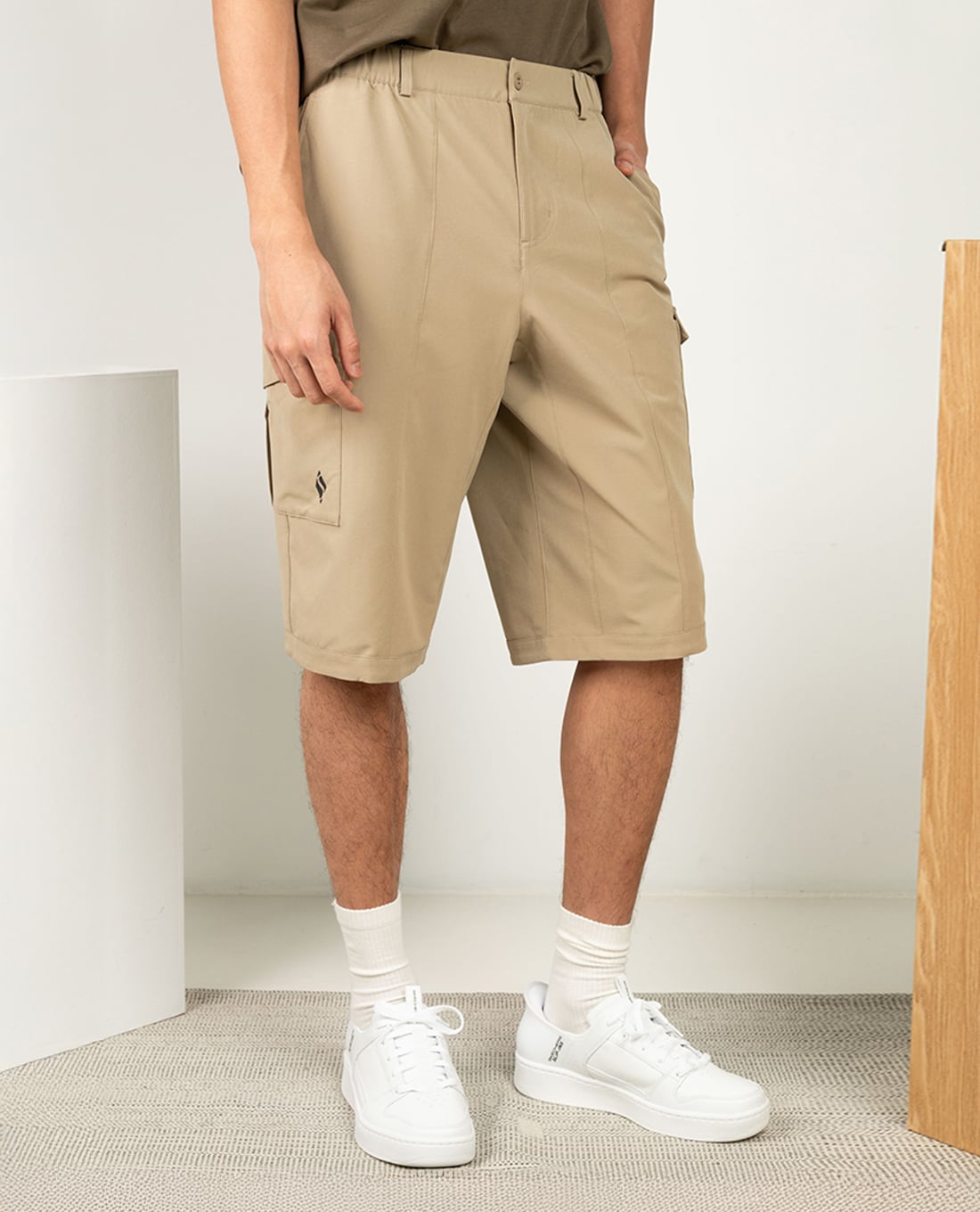 SKECHERS - Quần short nam ngang gối túi hộp Urban Outdoor