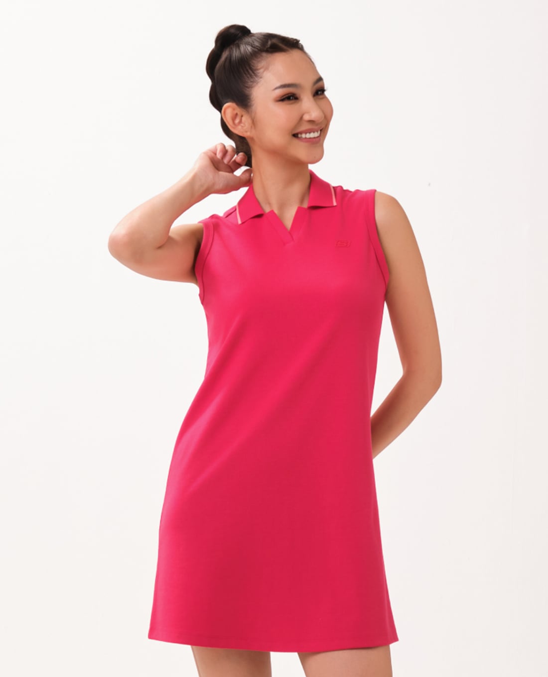 SKECHERS - Đầm polo mini sát nách cổ bẻ CNY