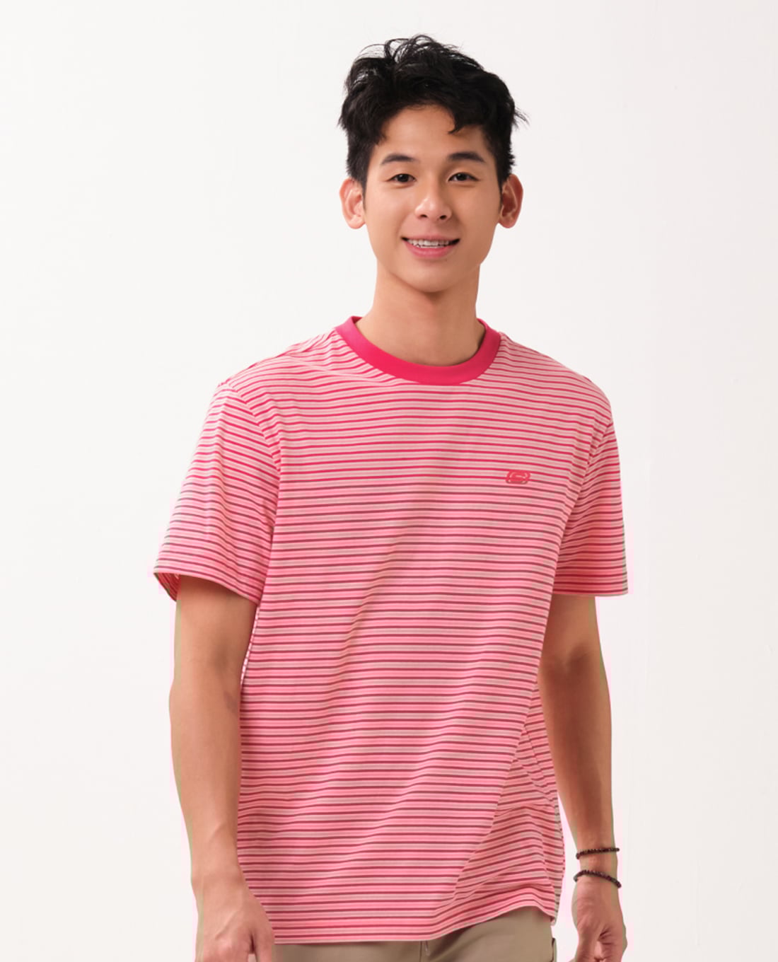 SKECHERS - Áo thun unisex cổ tròn tay ngắn CNY