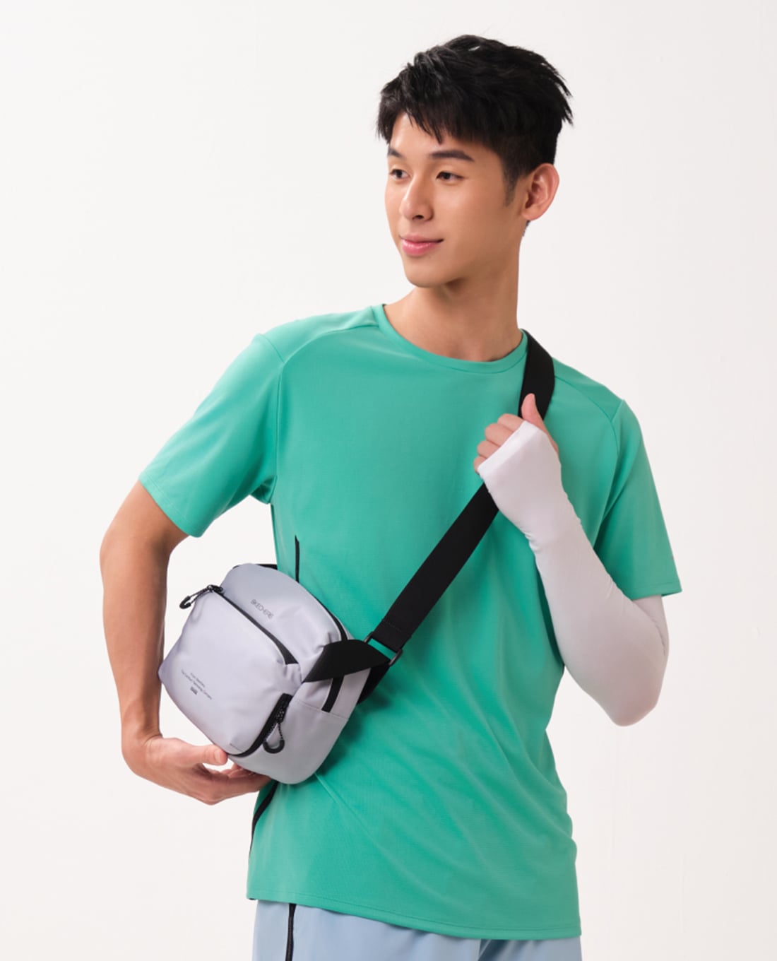 SKECHERS - Áo thun thể thao nam cổ tròn tay ngắn Performance