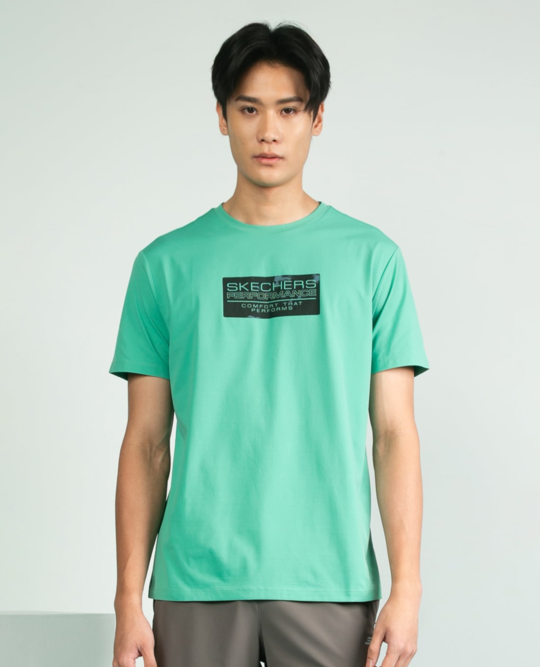 SKECHERS - Áo thun thể thao nam cổ tròn tay ngắn Performance