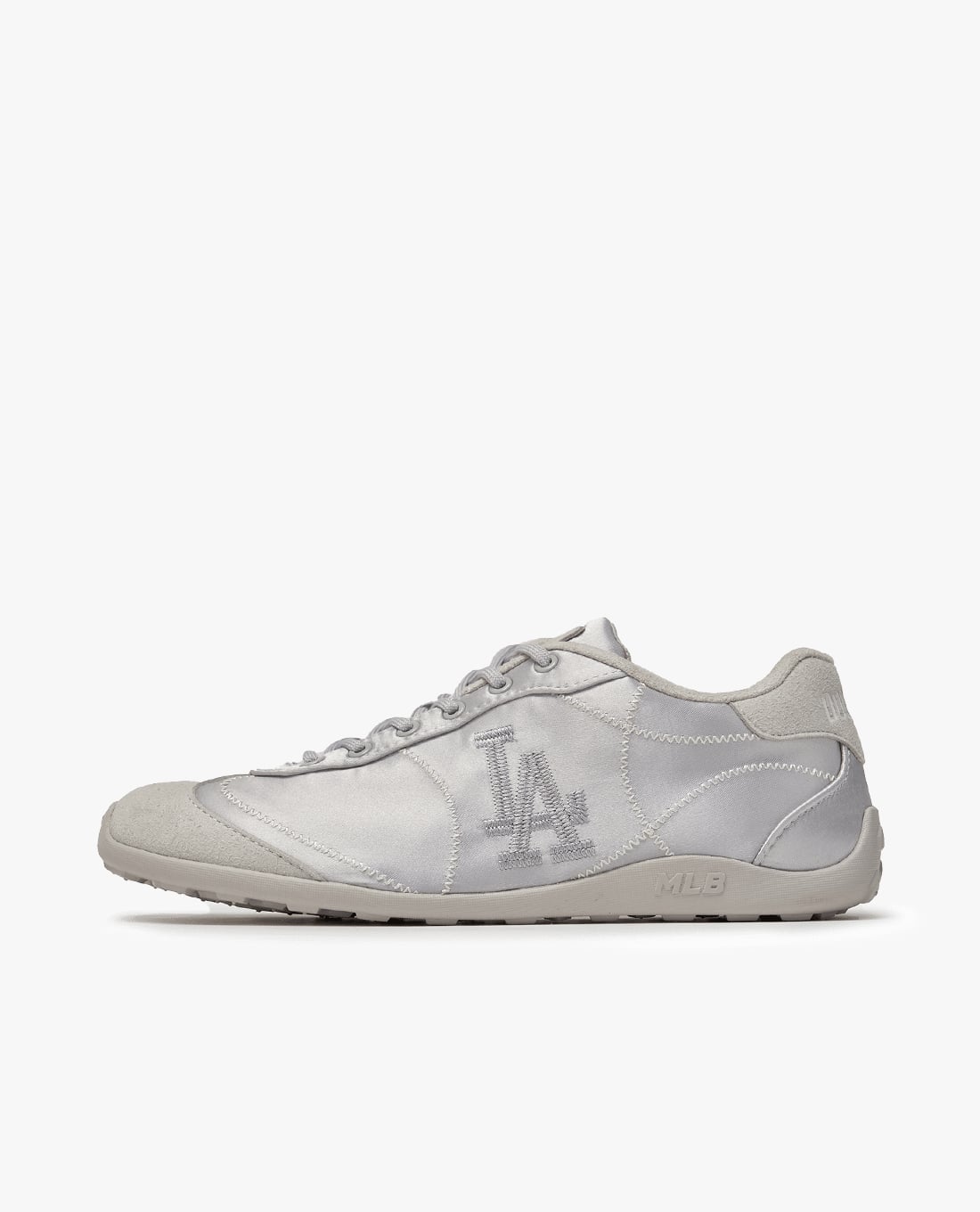 MLB - Giày sneakers unisex cổ thấp Slick Powder