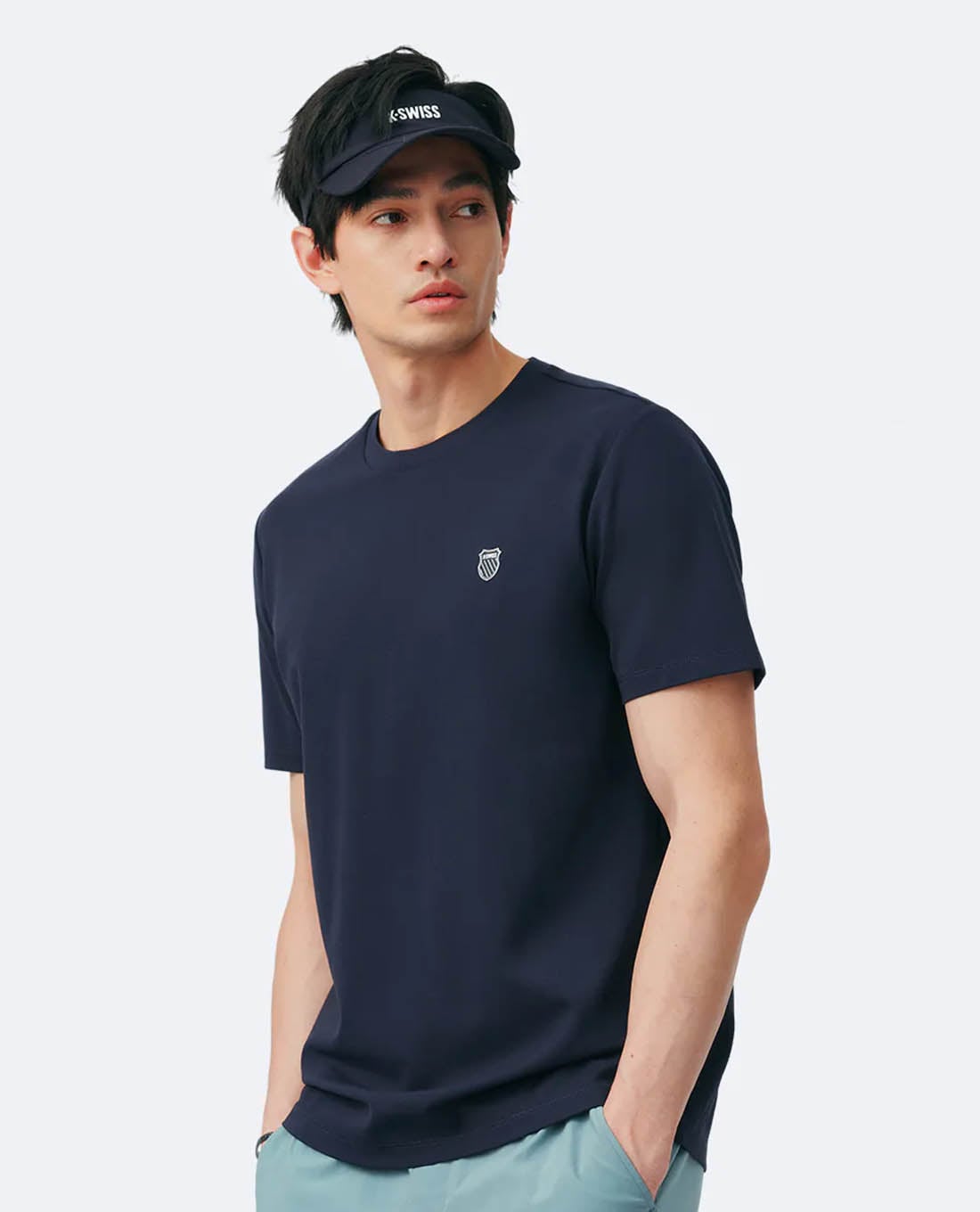 K-SWISS - Áo thun thể thao nam cổ tròn tay ngắn in họa tiết