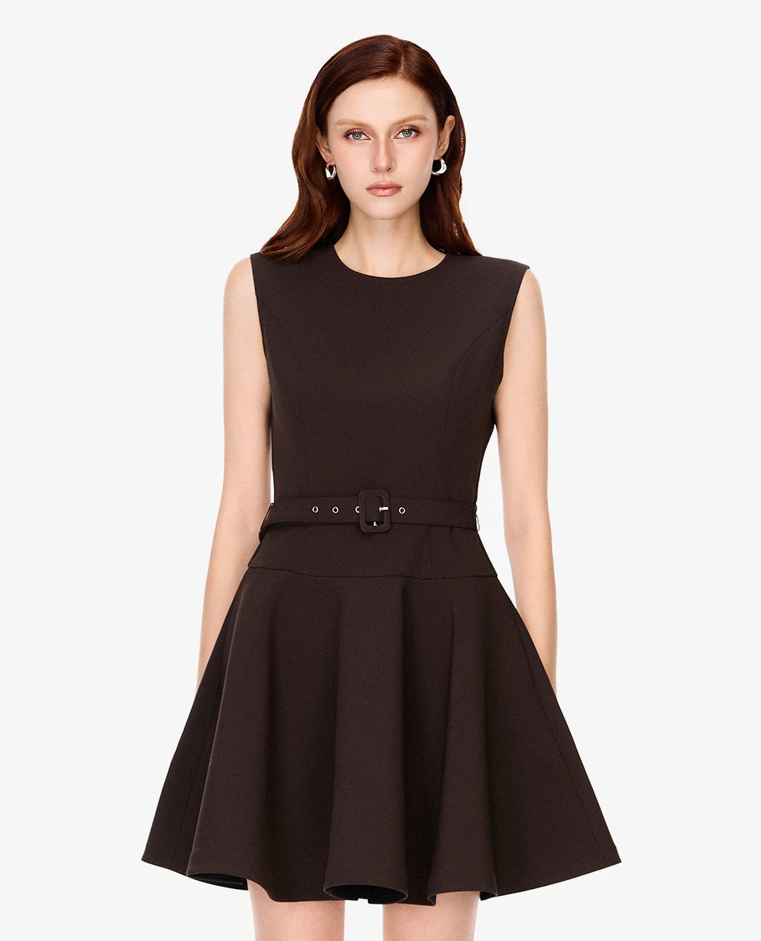 GIGI - Đầm sát nách mini cổ tròn phối thắt lưng