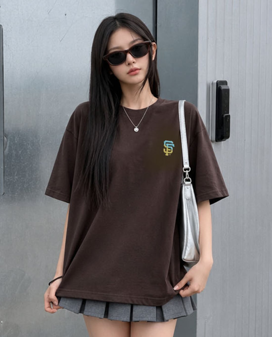 MLB - Áo thun unisex cổ tròn tay ngắn phối logo