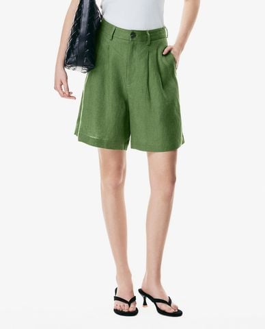  GIGI - Quần shorts nữ ống rộng cạp cao xếp li 