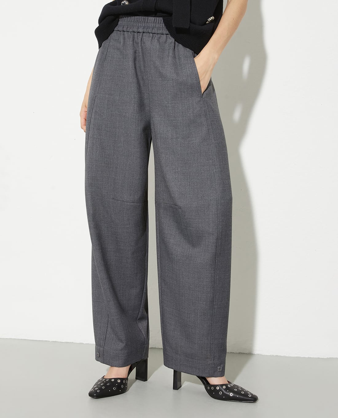 MAX&Co. - Quần nữ ống rộng lưng thun Mconome