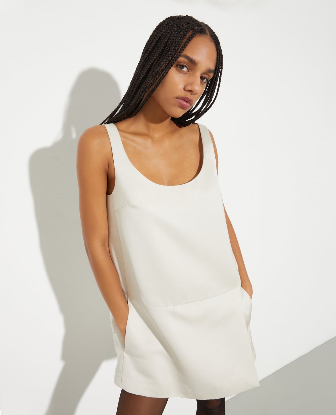 MAX&Co. - Đầm hai dây mini cổ tròn Mcogiochi