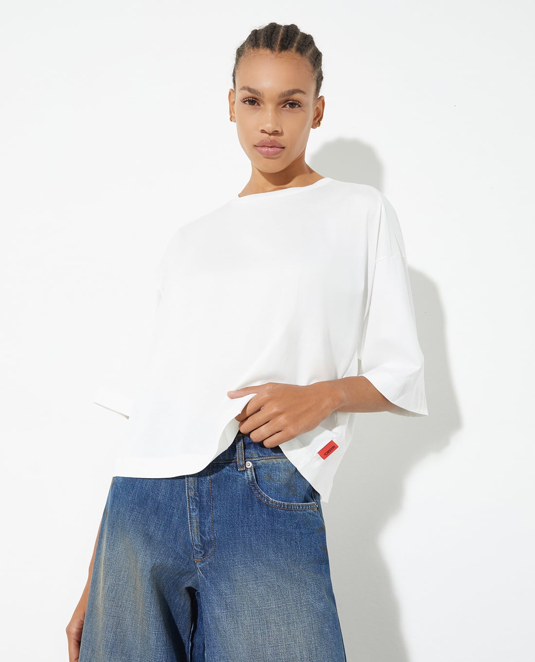 MAX&Co. - Áo thun nữ cổ tròn tay ngắn Walk