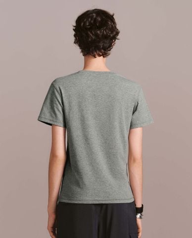  URBAN REVIVO - Áo thun nữ cổ tròn tay ngắn tối giản 