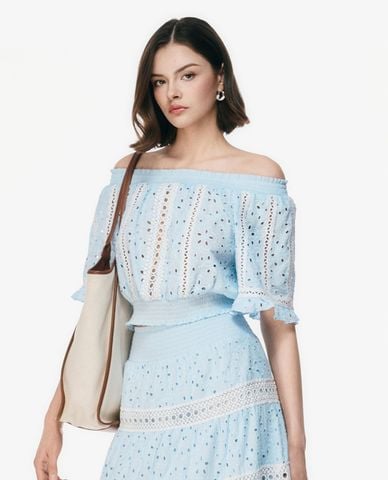  GIGI - Áo trễ vai nữ tay lửng viền ren phom croptop 