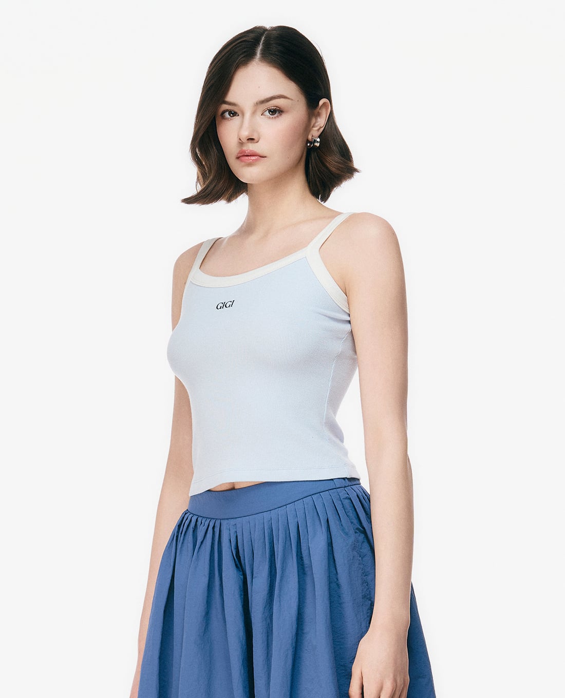 GIGI áo hai dây nữ cổ vuông phom ôm màu light blue