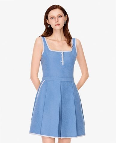  GIGI - Đầm xếp li mini hai dây cổ vuông 