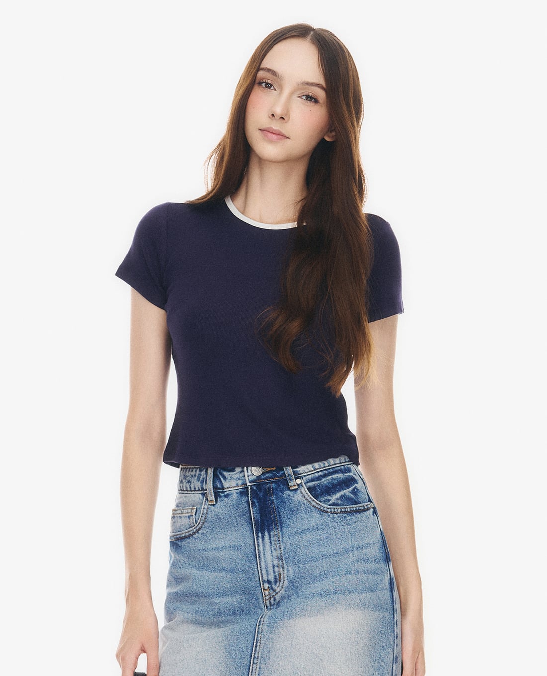 GIGI - Áo croptop nữ cổ tròn tay ngắn phom ôm