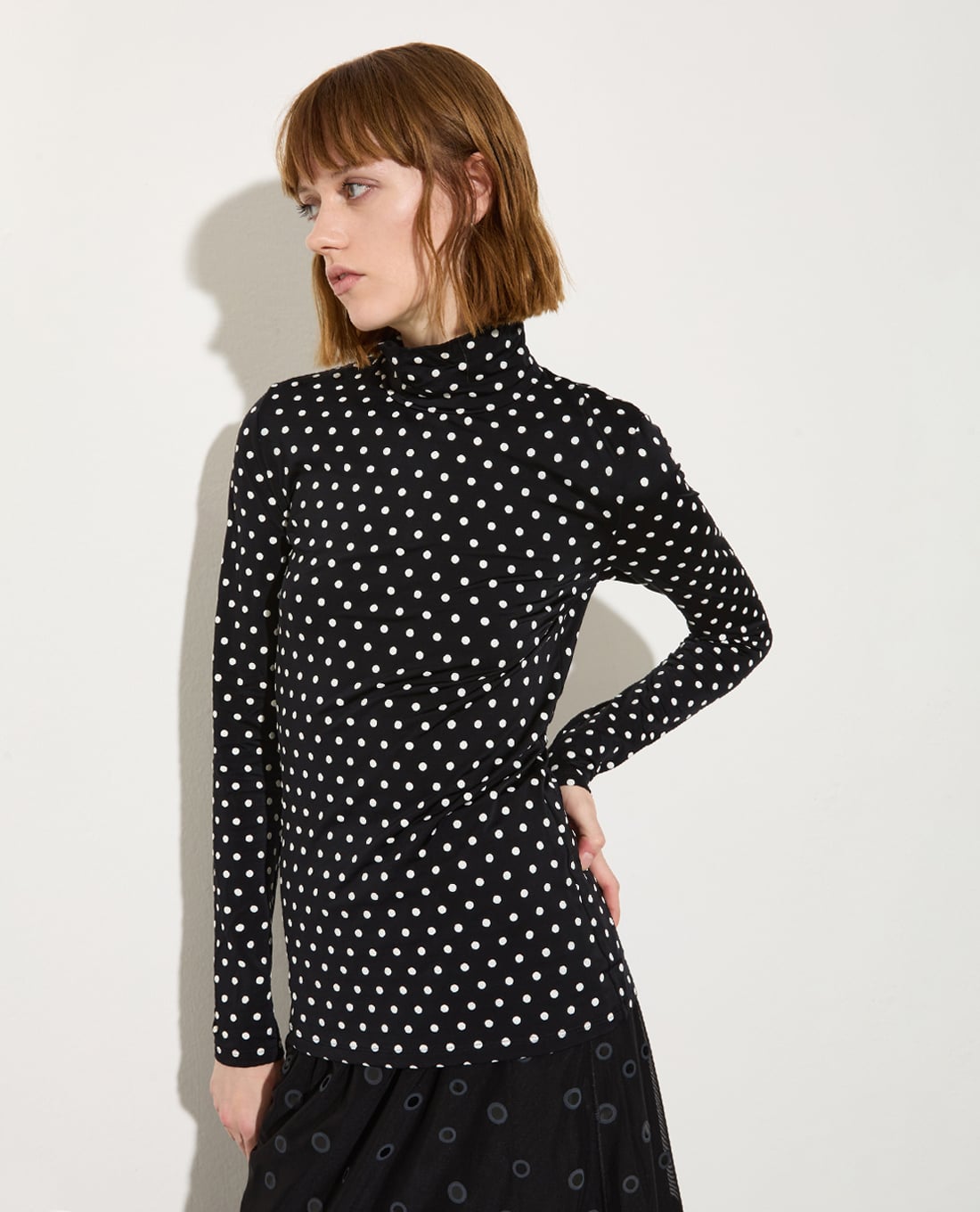 MAX&Co. - Áo kiểu nữ cổ lọ tay dài kèm găng tay Mcofuggito