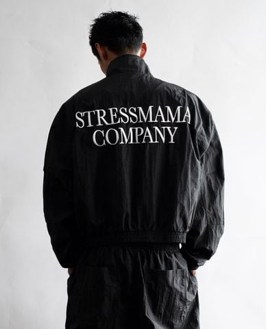  STRESSMAMA - Áo khoác gió unisex thêu logo Company 