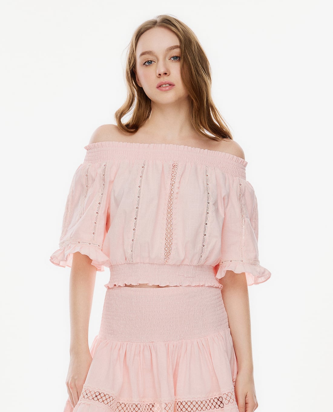 GIGI - Áo trễ vai nữ tay lửng phối ren phom croptop