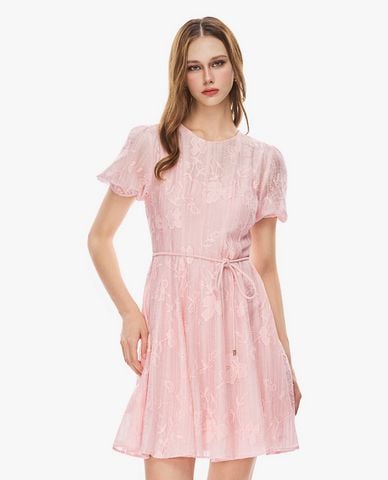  GIGI - Đầm mini cổ tròn tay phồng thêu hoa 