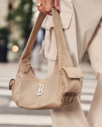  MLB - Túi đeo vai nữ Vintage Street Studded 
