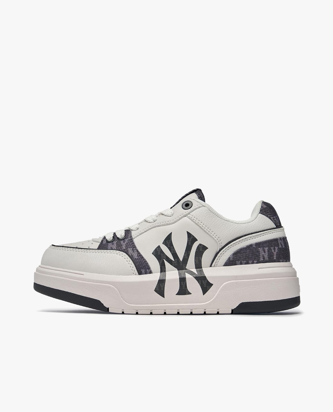 MLB - Giày sneakers unisex cổ thấp Chunky Liner Window Monogram