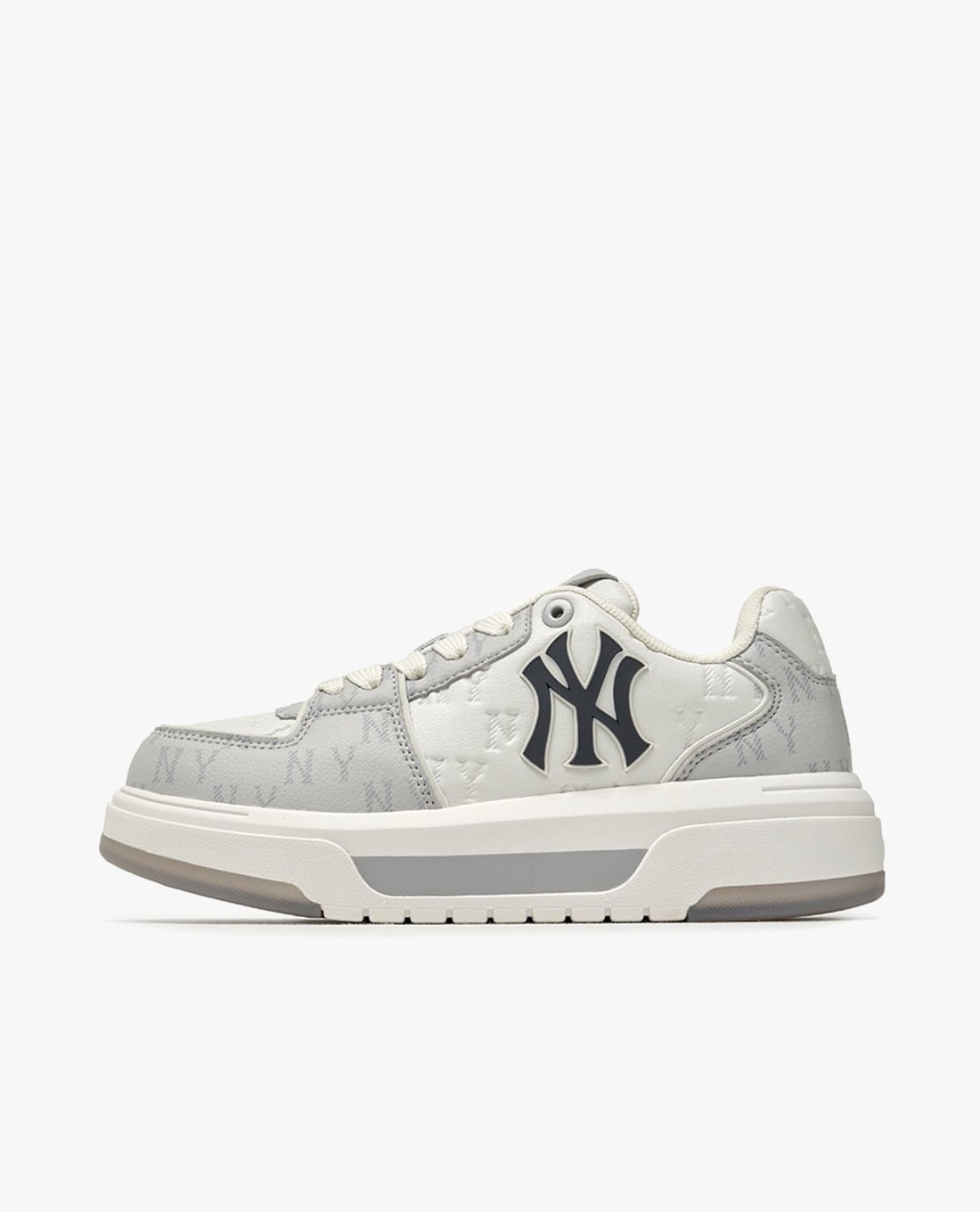 MLB - Giày sneakers unisex cổ thấp Chunky Liner Embo Monogram