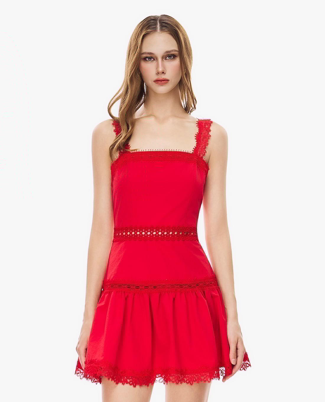 GIGI - Đầm hai dây mini cổ vuông phối ren