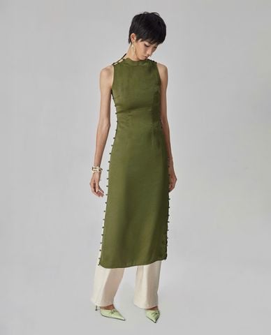  THOME - Áo dài nữ cổ tròn sát nách phối nút cài Tired 