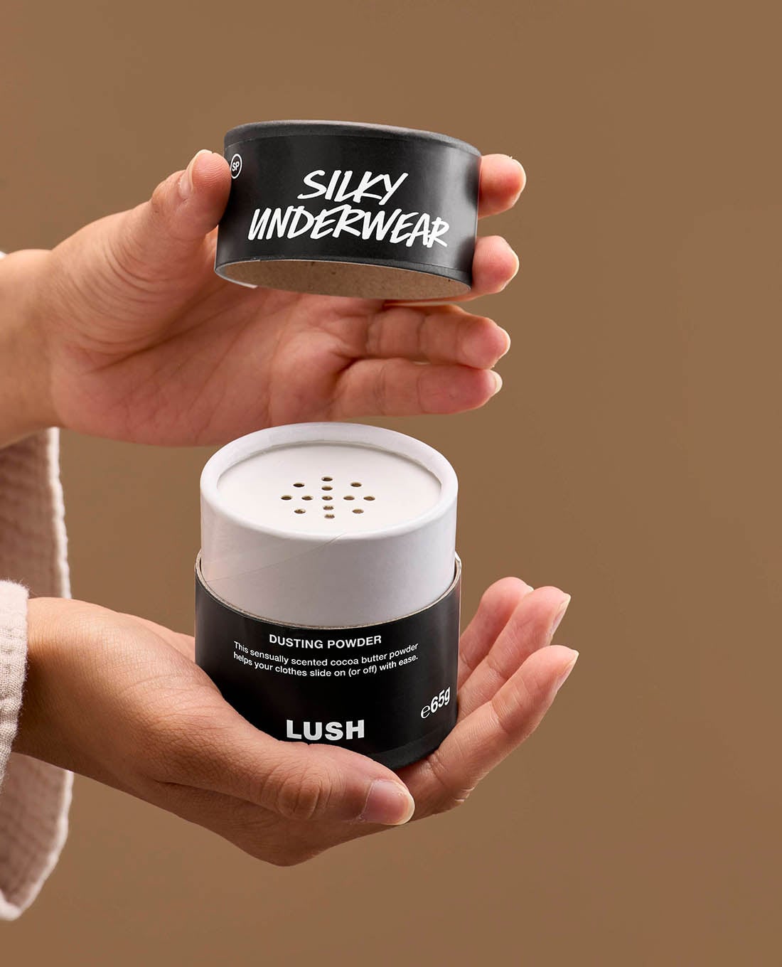 LUSH - Phấn dưỡng ẩm Silky Underwear