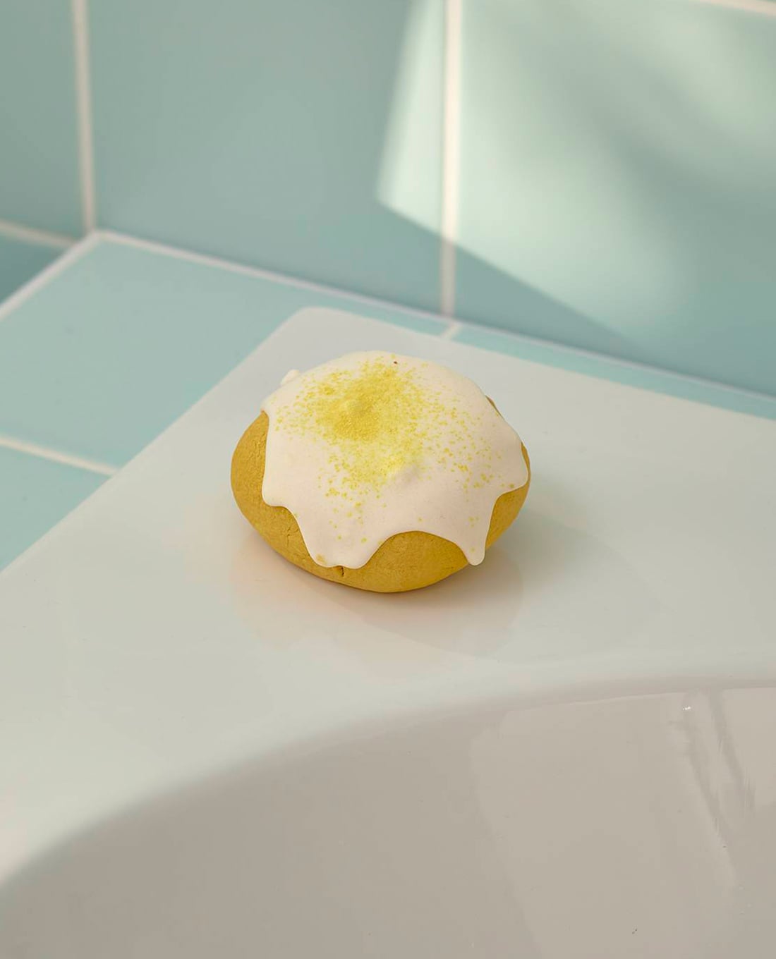 LUSH - Viên tạo bọt Easy Peasy Lemon Squeezy
