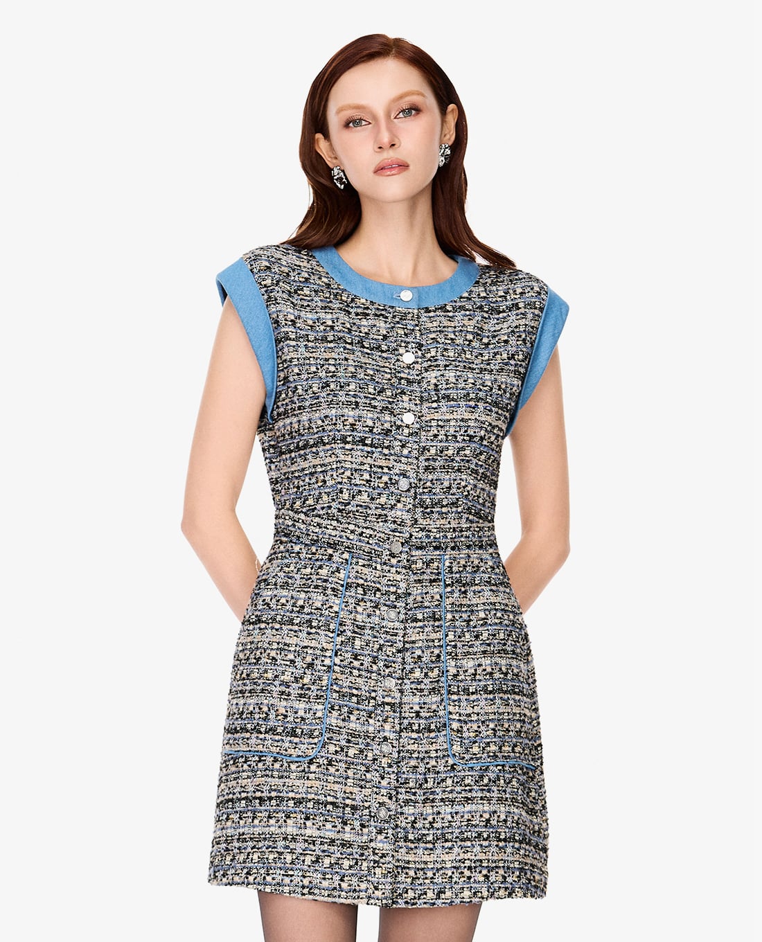 GIGI - Đầm mini cổ tròn phối viền