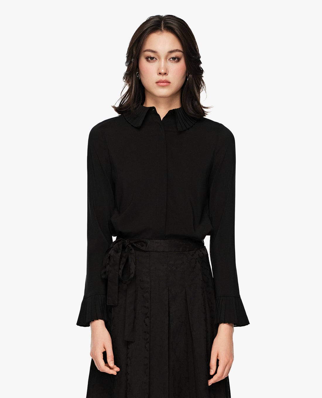 GIGI - Áo sơ mi nữ cổ bẻ tay dài cách điệu