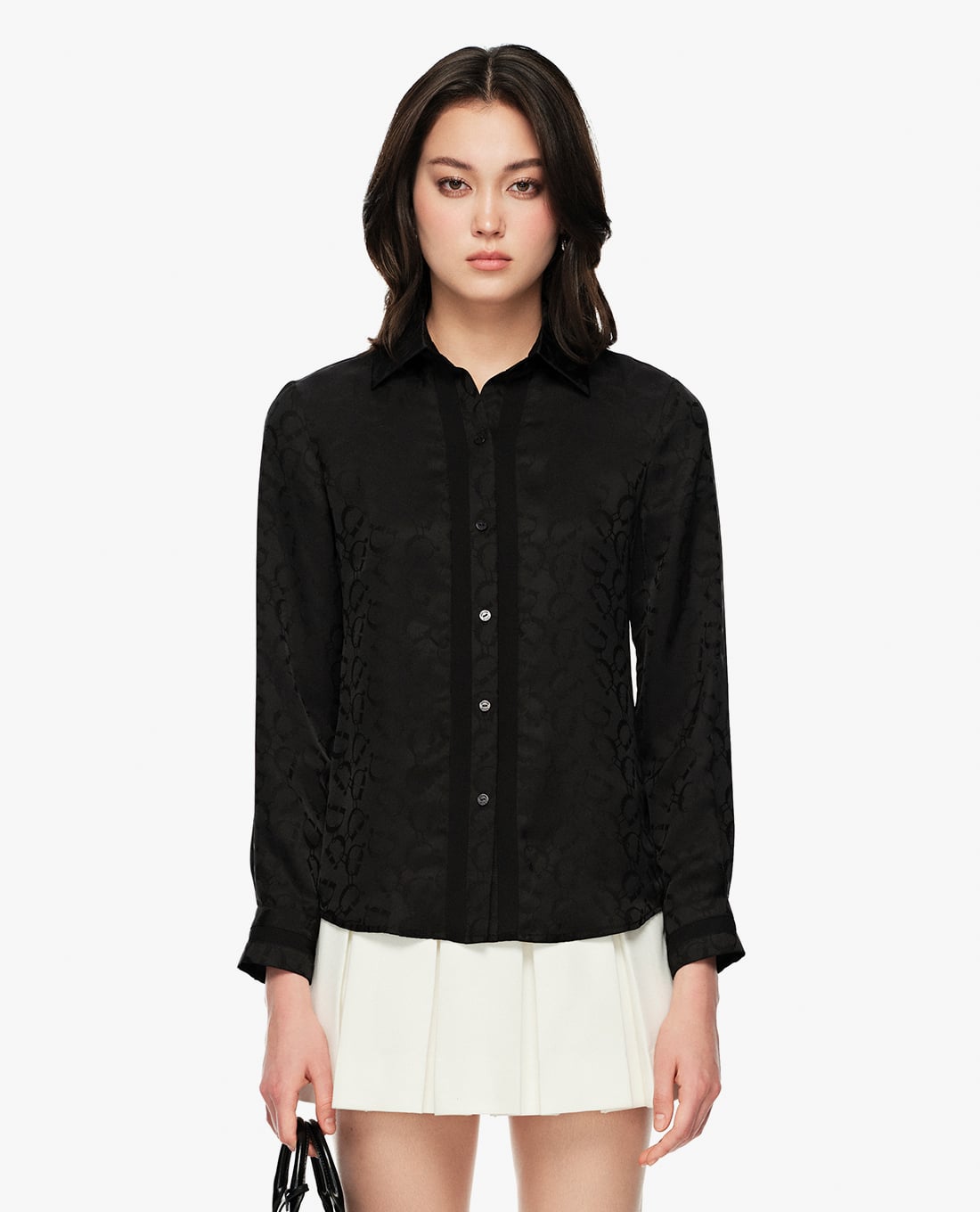 GIGI - Áo sơ mi nữ cổ bẻ tay dài họa tiết monogram